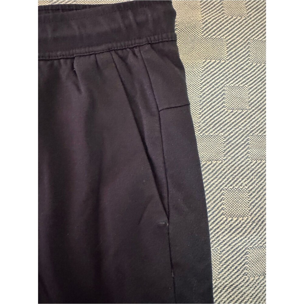 Men's Navy Athletic Drawstring Performance Shorts - Picture 3 of 5
